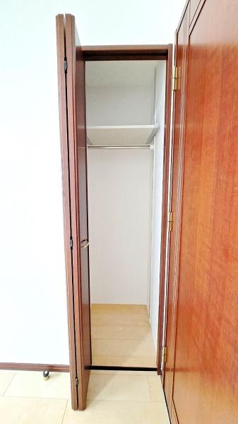 ロイヤルシャトー高峯東ノースヒルズ(収納)