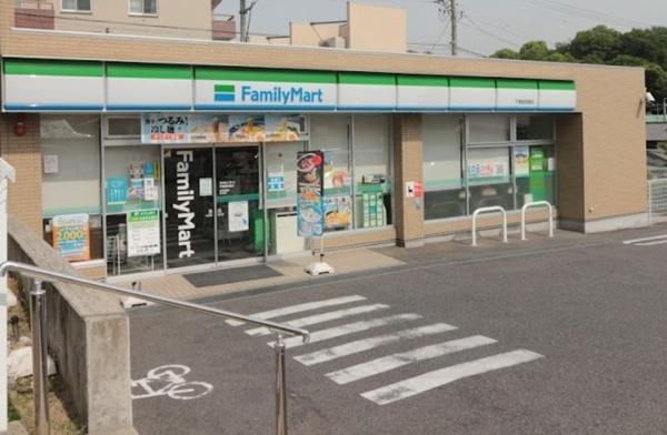 鹿の子ハウス(ファミリーマート千種猫が洞通店)