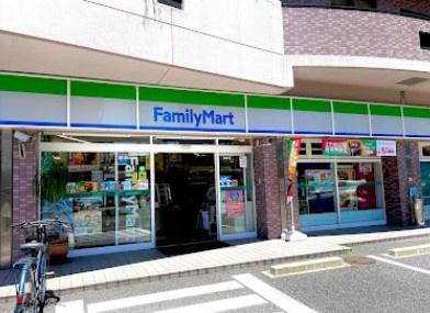 エスポア金山2(ファミリーマート金山五丁目店)