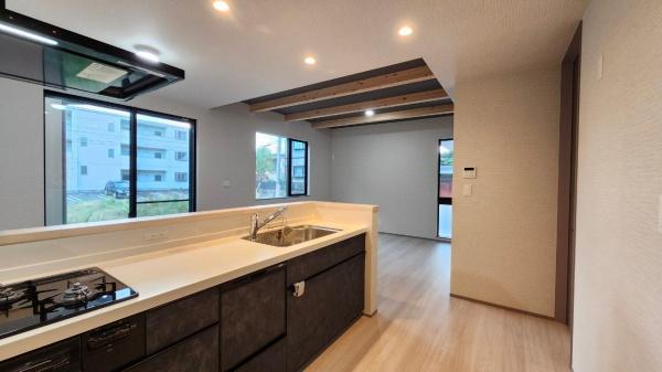 新築戸建　港区知多2丁目　A棟