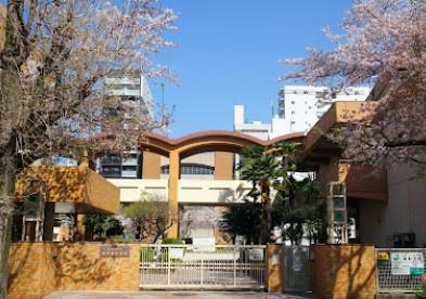 ライオンズシティ丸の内(名古屋市立丸の内小学校)