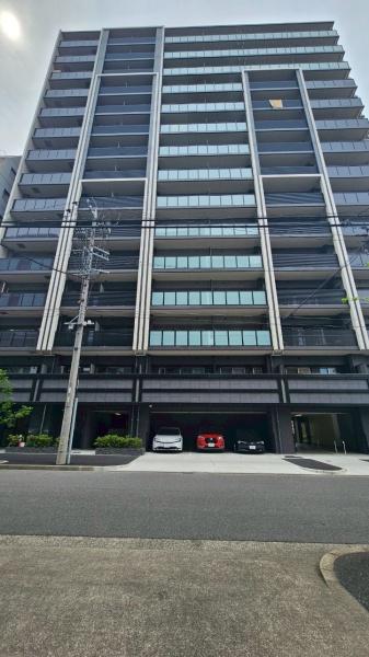 プレサンスロジェ金山駅前