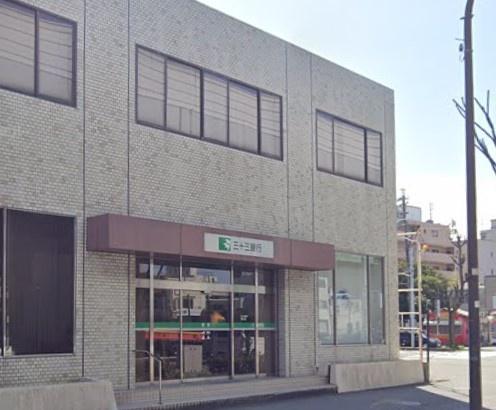 コ・ドミニオン瑞穂A棟(三十三銀行堀田支店)