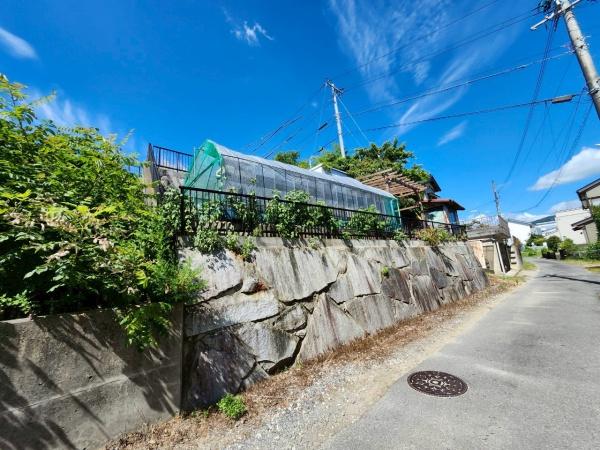 額田郡幸田町大字大草字松山の土地