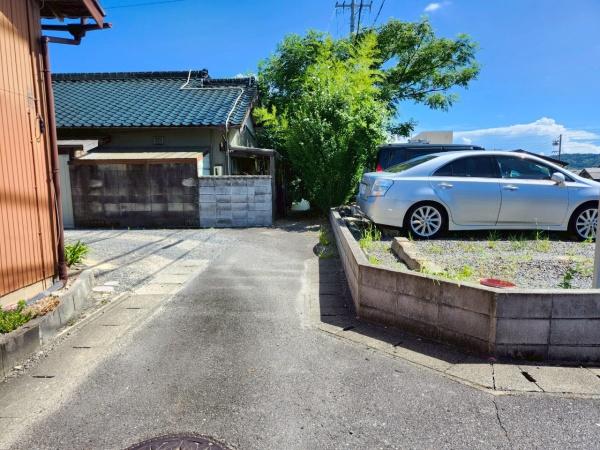 幸田町大字大草字松山　土地