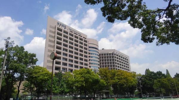 一光ハイツ記念橋(名古屋大学医学部附属病院)