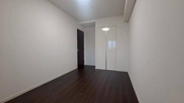 ヴィークタワー東白壁(洋室)