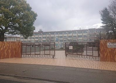 名古屋市北区東味鋺２丁目の中古一戸建て(名古屋市立味鋺小学校)