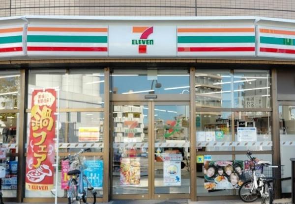 メイツ千種青柳(セブンイレブン名古屋吹上駅前店)