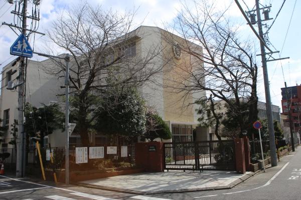 名古屋市中川区尾頭橋２丁目の新築一戸建(名古屋市立八熊小学校)