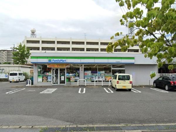 新築　天白区元八事3264②　1号棟(ファミリーマート天白道明町店)