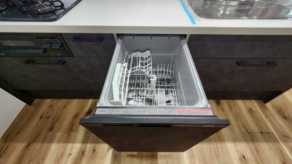 名古屋市千種区春岡通５丁目の中古一戸建て