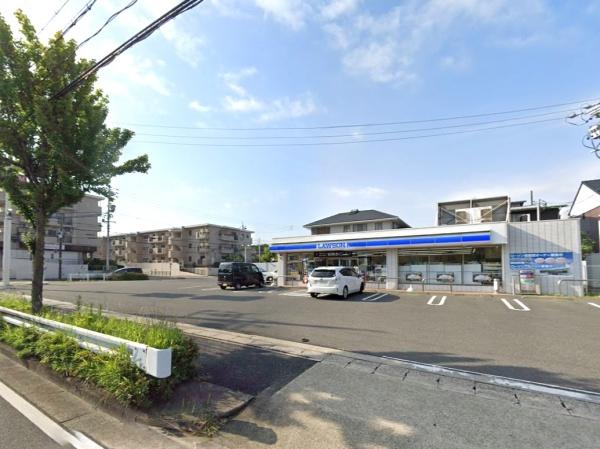 緑区鳴丘二丁目　新築戸建　1号棟(ローソン緑区滝ノ水店)
