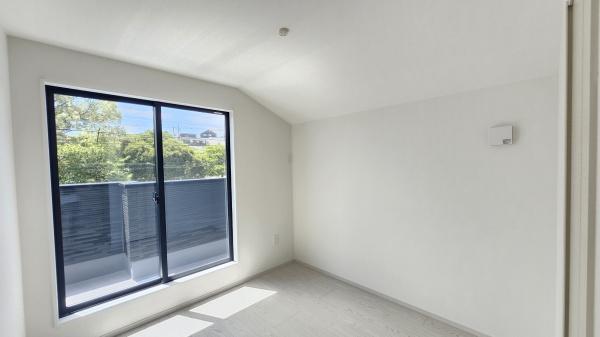 緑区鳴丘二丁目　新築戸建　1号棟