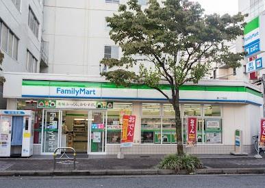 ユーハウス新栄西館(ファミリーマート葵一丁目店)