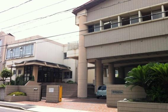 平針原住宅1号棟(名古屋市立原中学校)