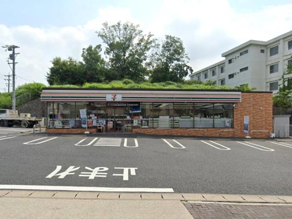 名古屋市名東区梅森坂西２丁目の土地(セブン-イレブン名古屋梅森坂５丁目店)