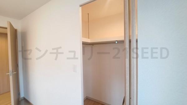 プレサンスロジェ浄心