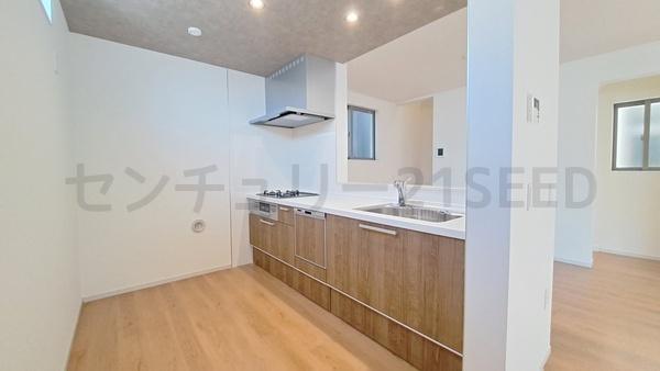 名古屋市千種区萱場２丁目の新築一戸建