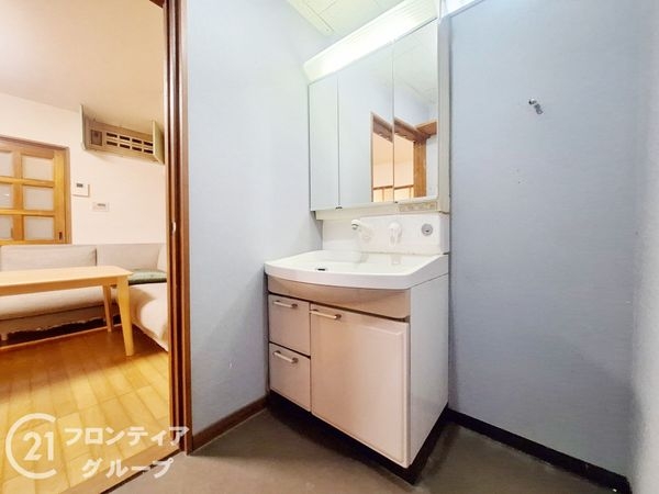 宇治市広野町一里山の中古一戸建て