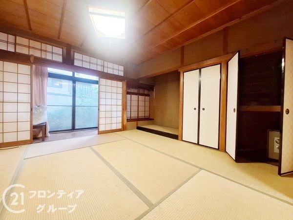 宇治市広野町一里山の中古一戸建て