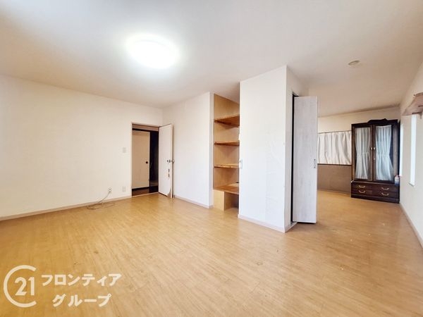 宇治市広野町一里山の中古一戸建て