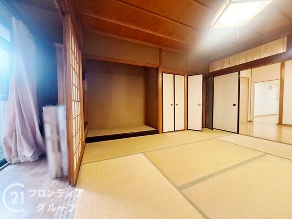 宇治市広野町一里山の中古一戸建て