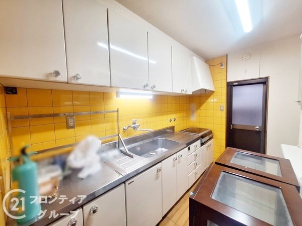 宇治市広野町一里山の中古一戸建て