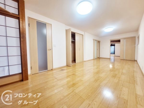 宇治市広野町一里山の中古一戸建て