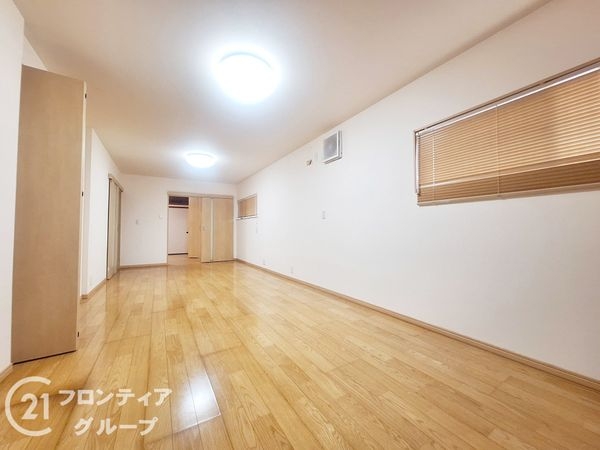 宇治市広野町一里山の中古一戸建て