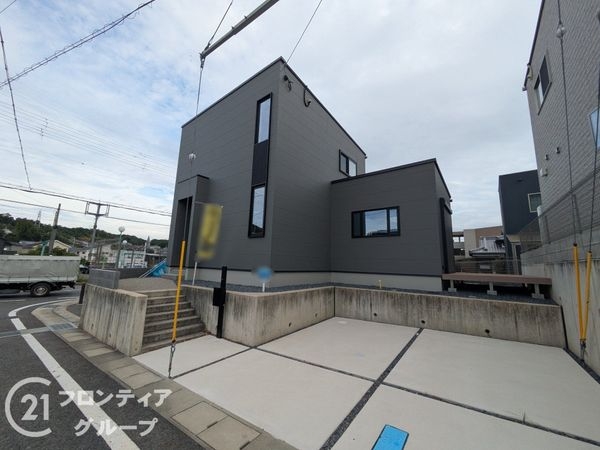 大津市大平２丁目　新築一戸建て　１号棟