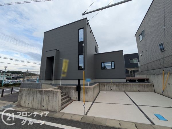 大津市大平２丁目　新築一戸建て　１号棟
