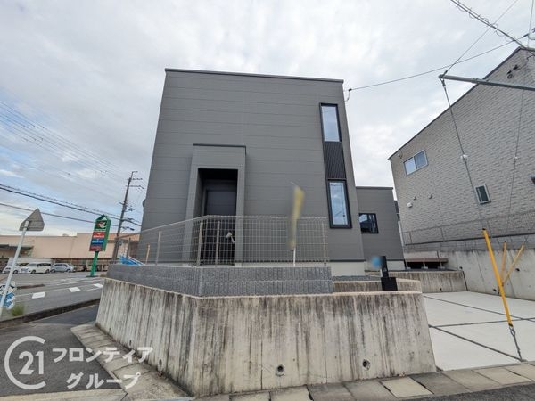 大津市大平２丁目　新築一戸建て　１号棟