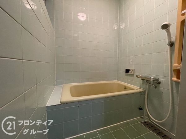 城陽市寺田宮ノ谷　中古一戸建て