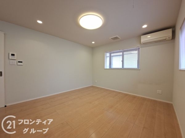 城陽市寺田大畔の中古一戸建て