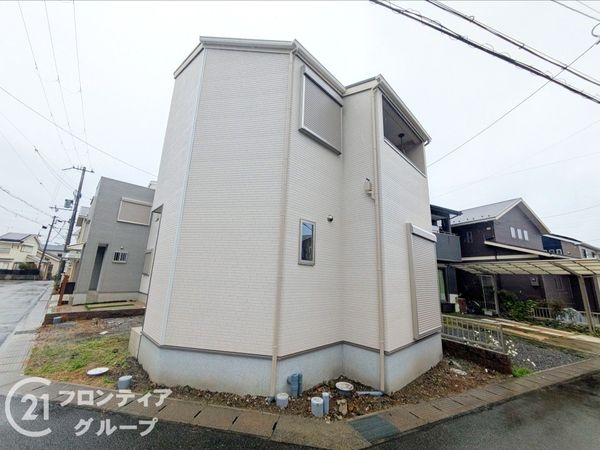 大津市下阪本２丁目　新築一戸建て　１期　６－２号棟