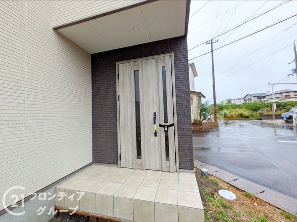 大津市下阪本２丁目　新築一戸建て　１期　６－２号棟
