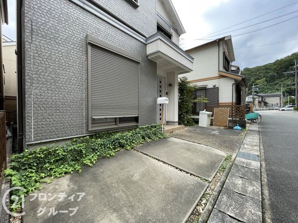 京都市山科区上花山旭山町　中古一戸建て