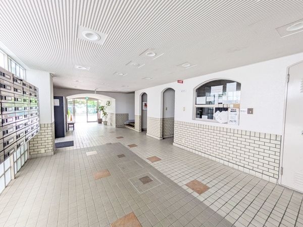 エバーグリーン鳰の浜　中古マンション