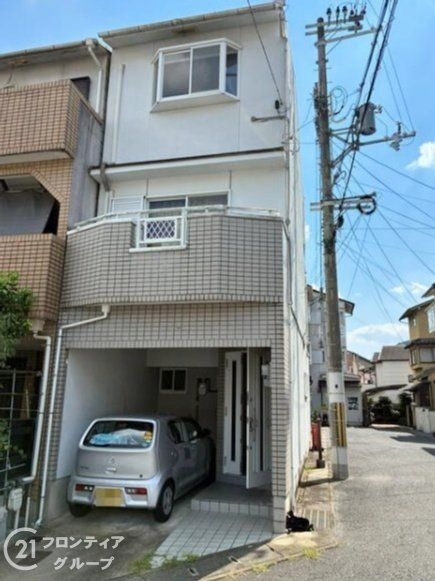京都市山科区西野山百々町の中古一戸建て