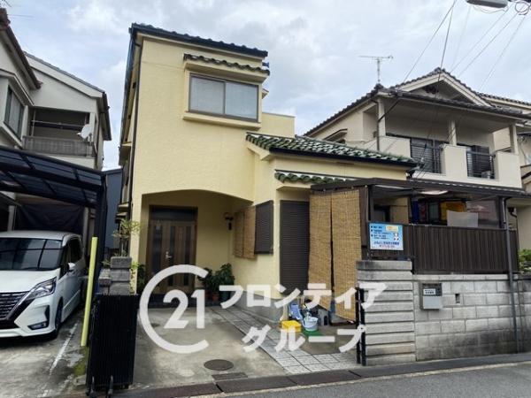 城陽市久世里ノ西　中古一戸建て