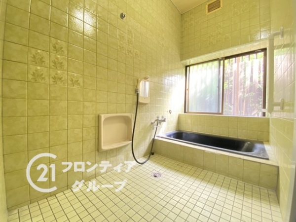 城陽市寺田深谷　中古一戸建て