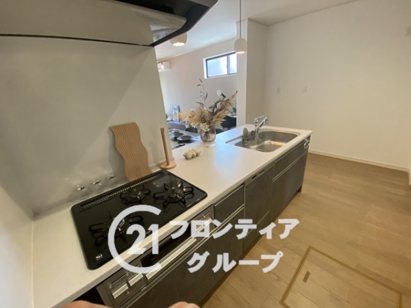 京都市伏見区羽束師鴨川町　新築一戸建て　１１期　１７号棟