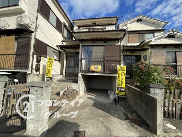 久世郡久御山田井西荒見　中古一戸建て