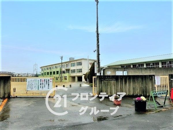 シンフォニー東向日中古マンション(向日市立勝山中学校)