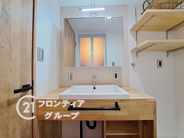 シンフォニー東向日中古マンション