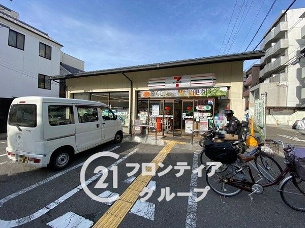 ハイツ伏見桃山　中古マンション(セブンイレブン伏見新町4丁目店)