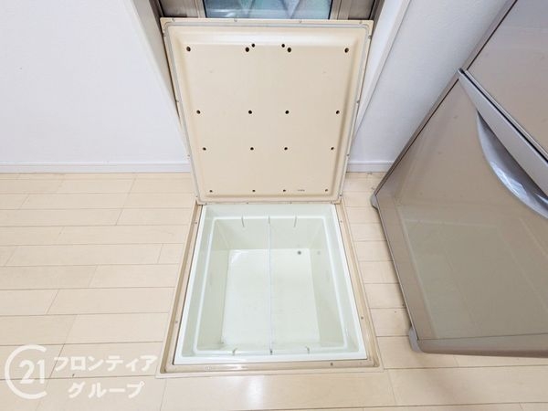 大津市南志賀１丁目の中古一戸建て