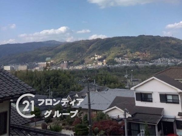 八幡市橋本栗ケ谷の中古一戸建て