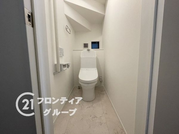城陽市寺田東ノ口の中古一戸建て